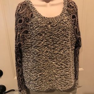 Size Large BKE Long Sleeve Shimmer Sweater